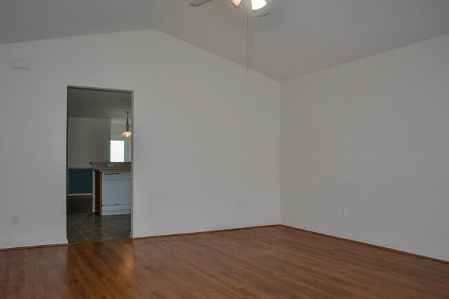 Building Photo - Charming 3BR/2BA Home in Walnut Creek