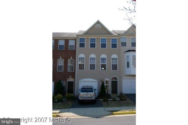 Primary Photo - 5236 Ballycastle Cir