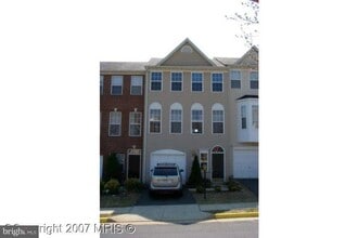 Building Photo - 5236 Ballycastle Cir