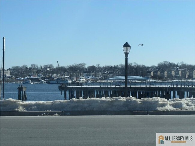 Building Photo - 468 Great Beds Ct