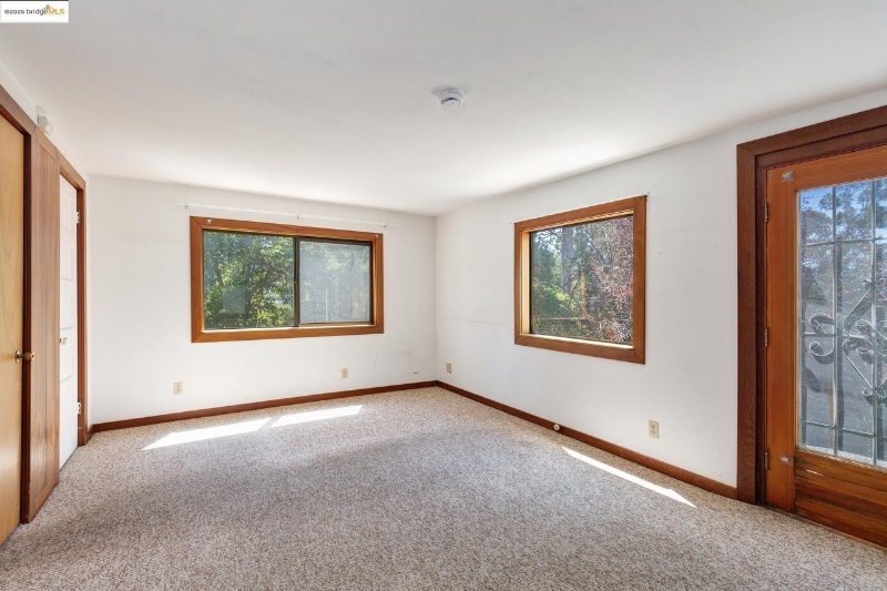 Building Photo - 6022 Merriewood Dr