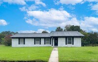 Building Photo - 10860 Berryhill Rd