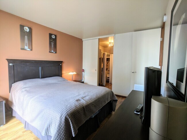 Building Photo - PAVILION AT WAIKIKI FULLY FURNISHED 1BD/1BA/1PK CENTRAL AC