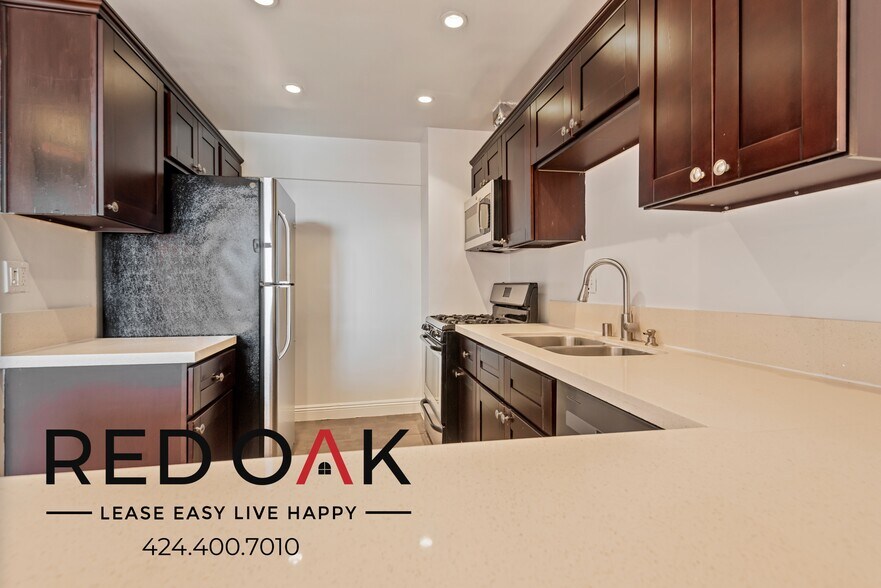 Building Photo - 1211 Horn Ave