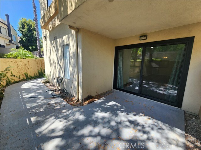 Building Photo - 13115 Le Parc Blvd