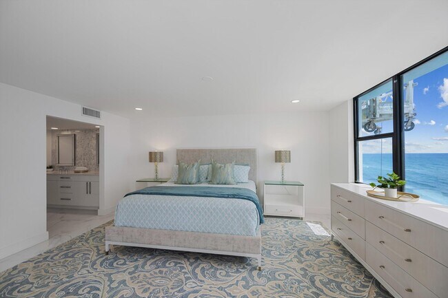 Building Photo - 900 Ocean Dr