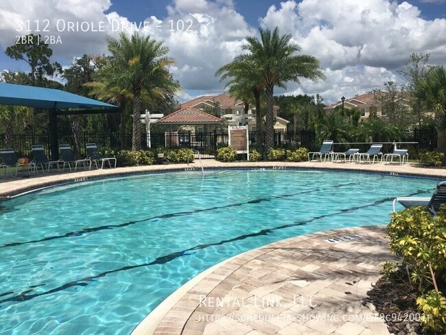 Building Photo - 3112 Oriole Dr