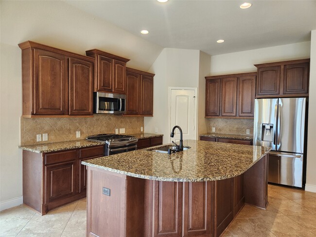 Building Photo - 27123 Bunker Bluff Ct