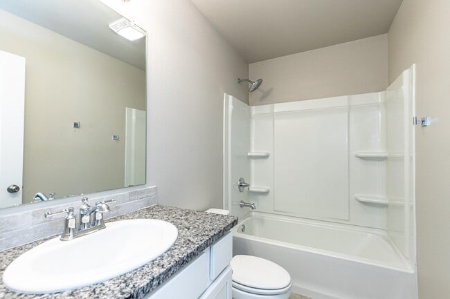 Building Photo - 13605 Avenue R