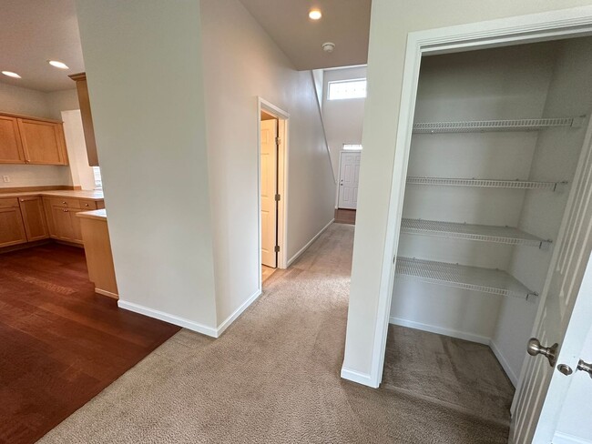 Building Photo - Sanders Mill Neighborhood 3 Bedroom, 2 Bat...