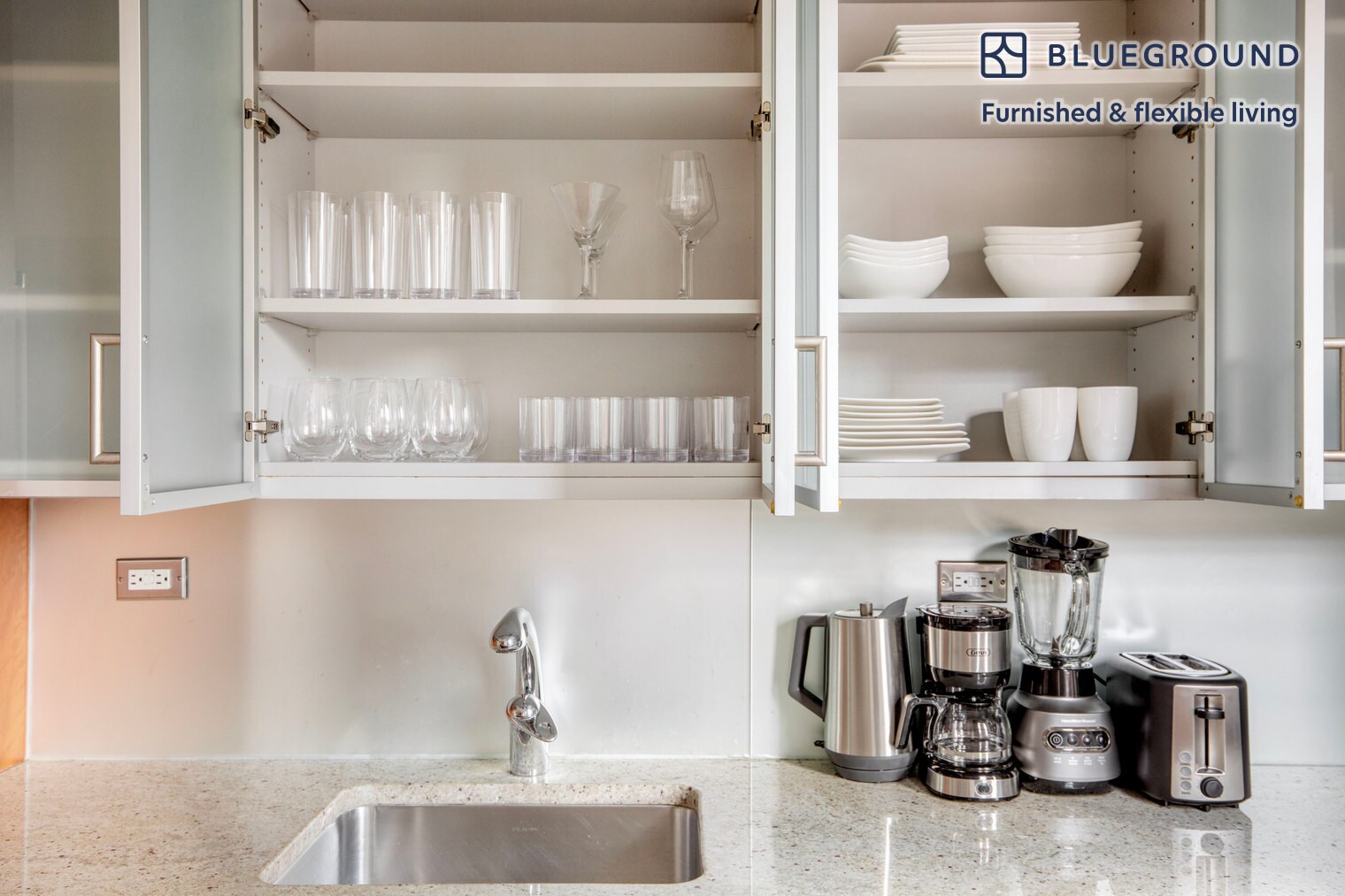 Building Photo - 30 Park Ave