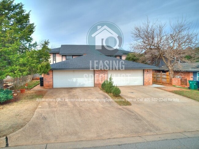 Building Photo - Spacious Updated 3 Bed 2 bath Home