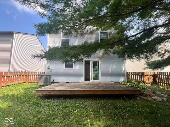 Building Photo - 10965 Sweetsen Rd
