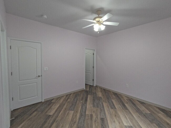 Building Photo - 2947 Longbow Loop