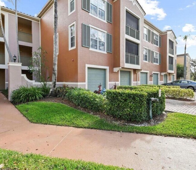 Building Photo - 11750 Saint Andrews Pl