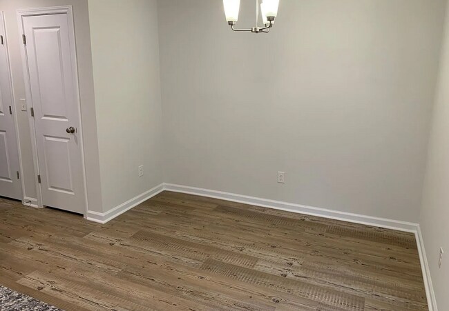 Building Photo - Modern 3BR Townhome Near Lake Murray with Easy Access to Downtown & I-20