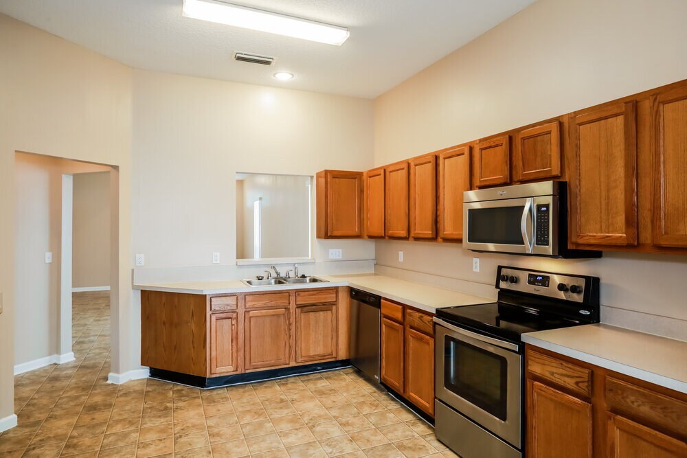 Building Photo - 3946 Pebble Brooke Circle South