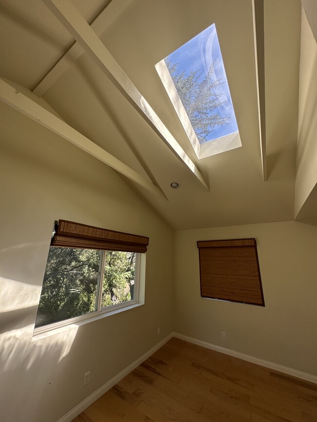 Upstairs (main) bedroom - 19876 Observation Dr