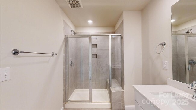 Building Photo - 2517 Greenmarket Dr