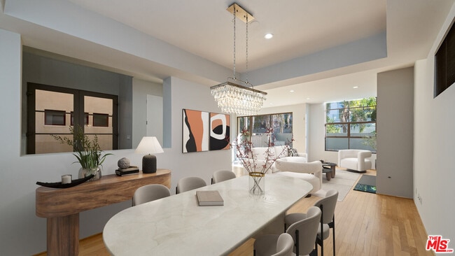 Building Photo - 143 Union Jack Mall