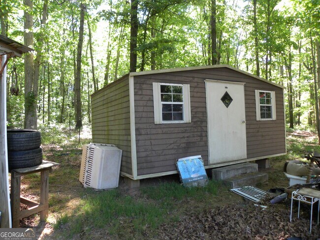 Building Photo - 2627 Cole Rd