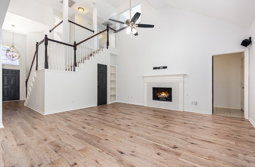 Building Photo - 1144 Taylor Ln