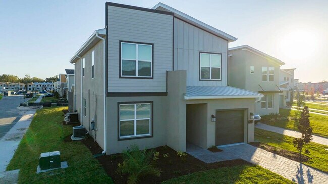 Building Photo - 4319 Scene Ln