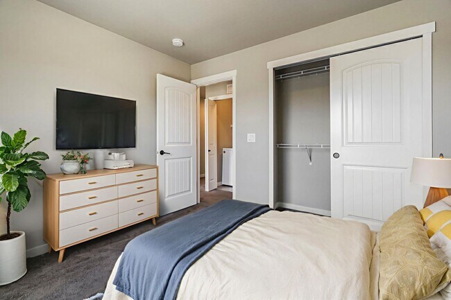 Building Photo - Modern 4BR with Open Kitchen, Patio & 2-Car Garage