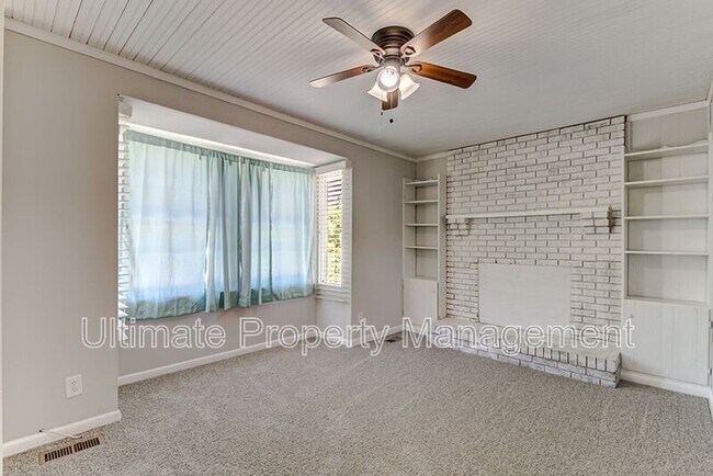 Building Photo - 5332 Wrightsville Ave