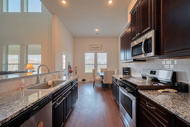 Building Photo - 308 Morning Dove Trl