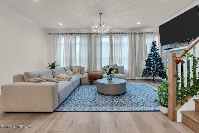 Building Photo - 23 Valiant Ct