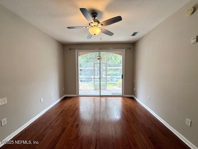 Building Photo - 7990 Baymeadows Rd