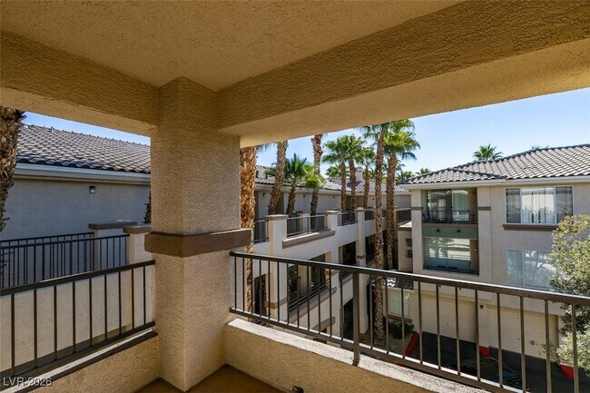 Building Photo - 7147 S Durango Dr