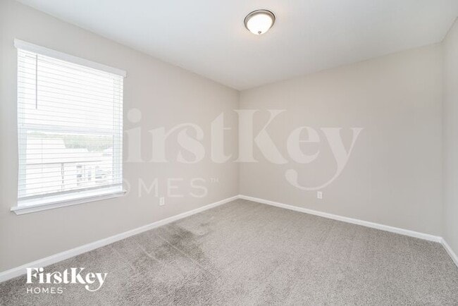 Building Photo - 75302 Plumbago Trce