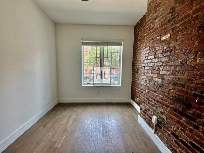 Building Photo - GRANITE STREET