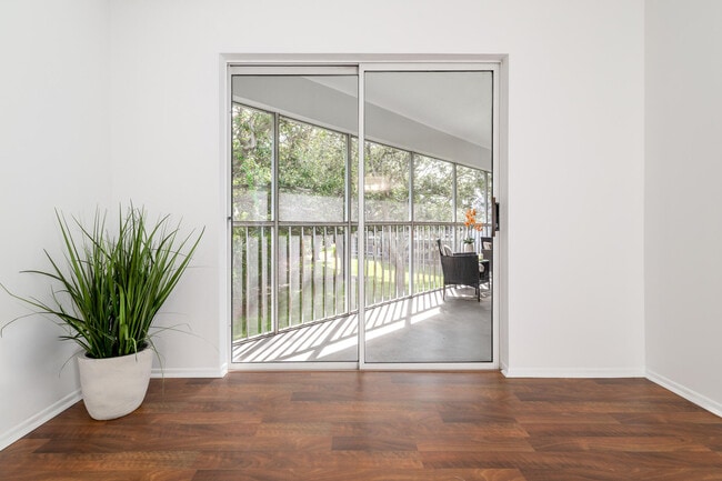 Building Photo - 3254 SE Aster Ln