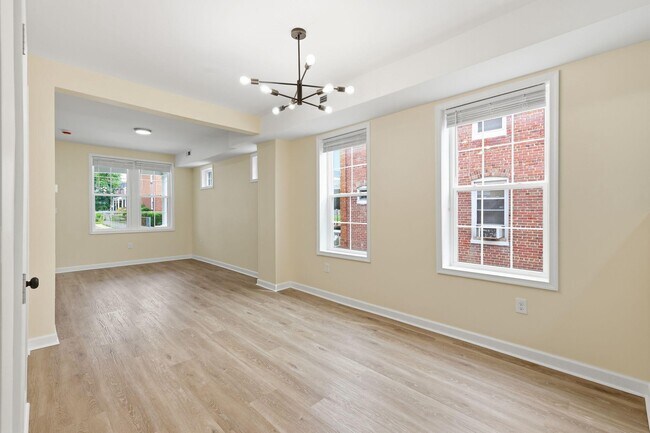 Building Photo - 245 N Monastery Ave