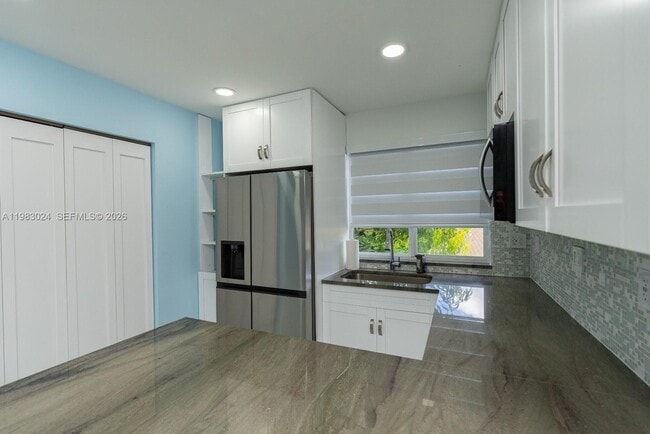 Building Photo - 13270 SW 103rd Terrace