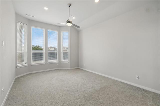 Building Photo - 1100 Parkstone Dr