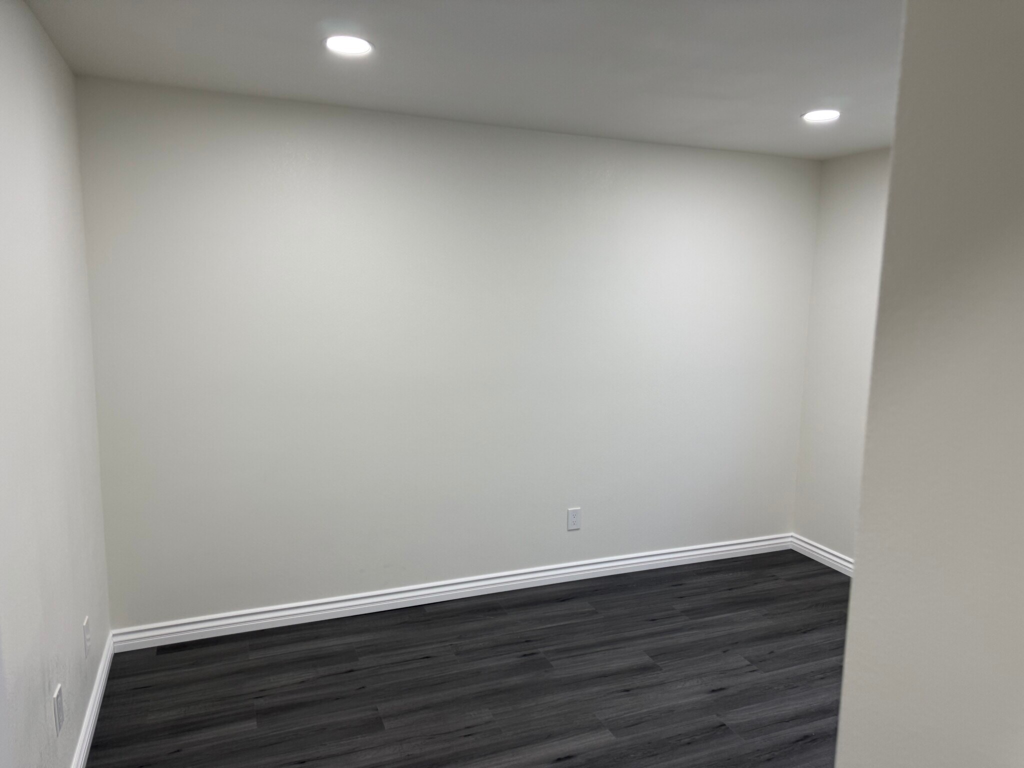 Building Photo - 7658 Cornel Ct