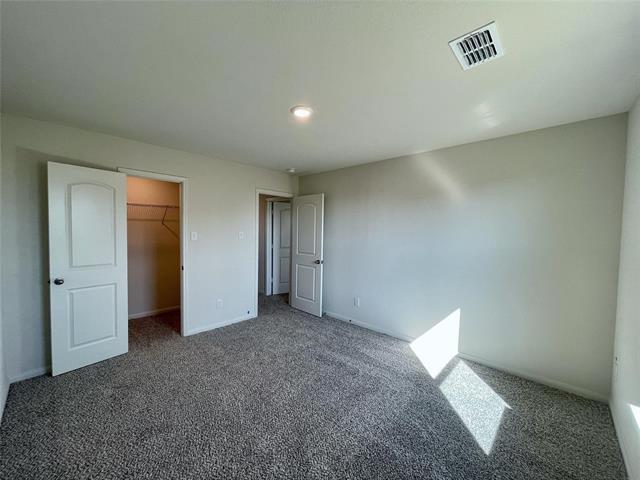 Building Photo - 1946 Canterbury Dr