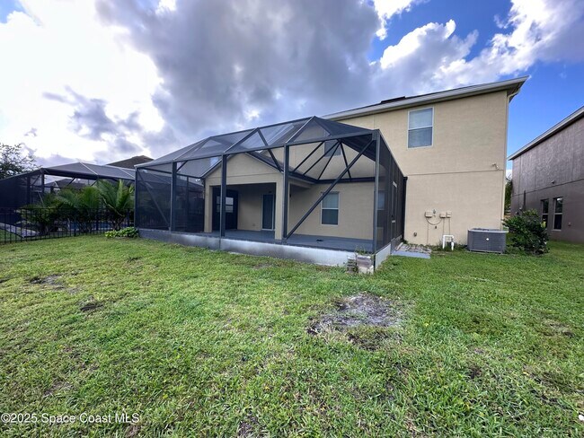 Building Photo - 1526 Litchfield Dr
