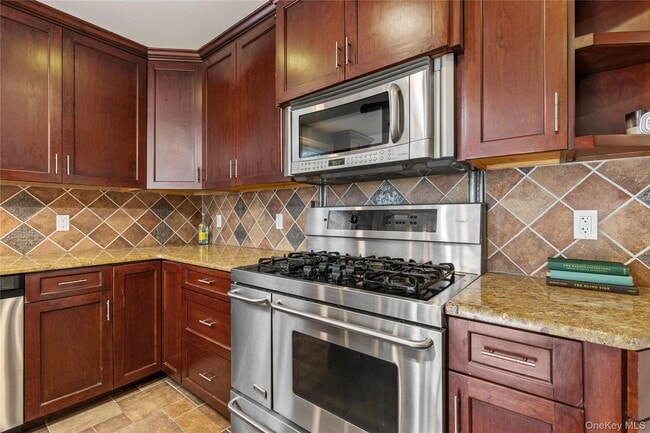 Building Photo - 29 Avondale Rd