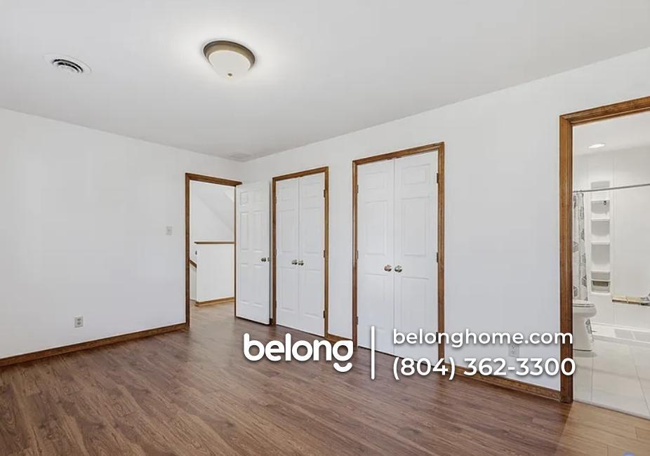 Building Photo - 13201 Glenmeadow Ct