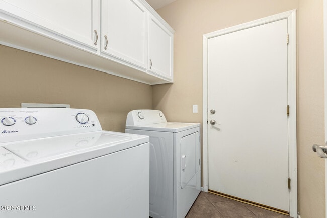 Building Photo - 202 E Rock Wren Dr