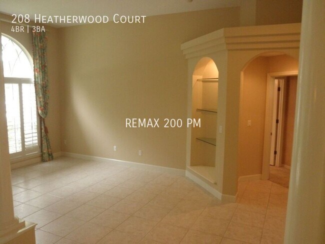 Building Photo - 208 Heatherwood Ct