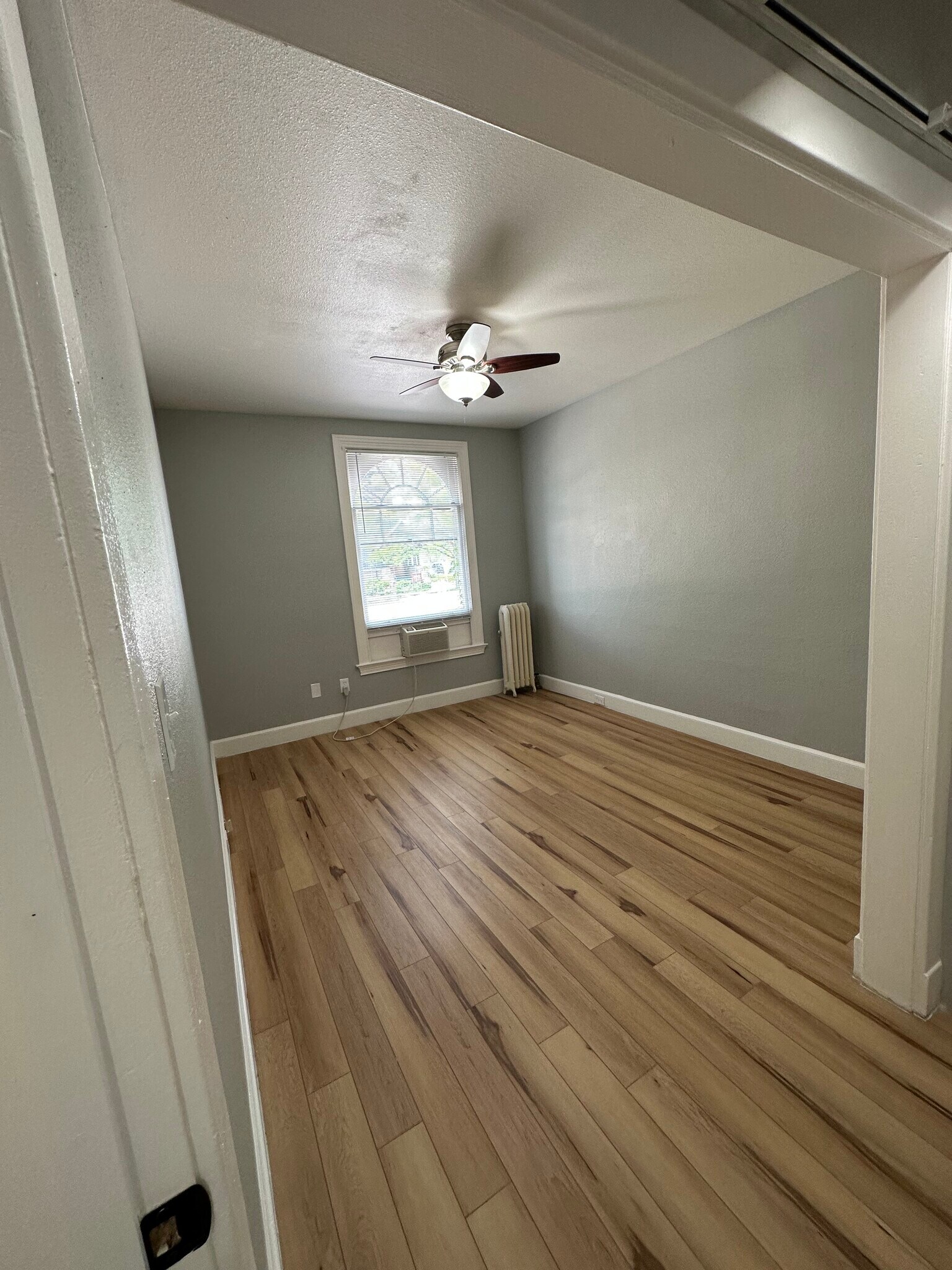 Guest bedroom - 725 N Tejon St