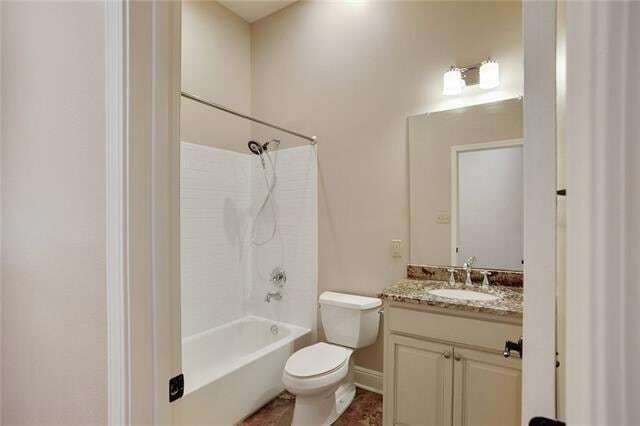 Building Photo - 1041 Ursulines Ave