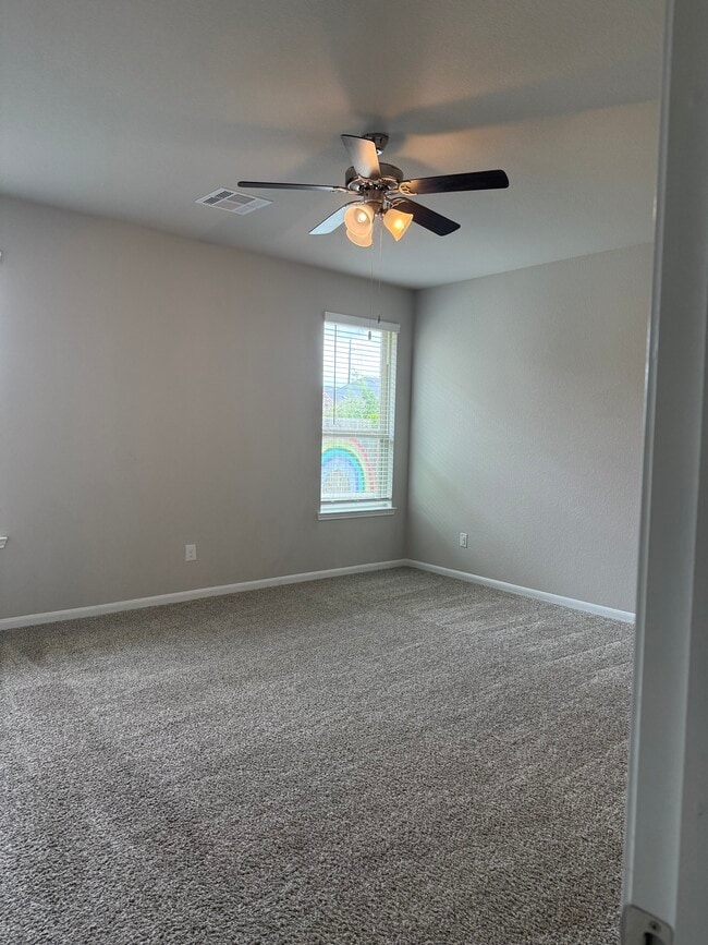 Building Photo - 8527 Golden Field Dr