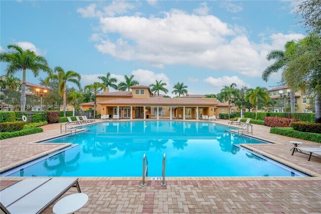 Building Photo - 1030 SW 147th Ave